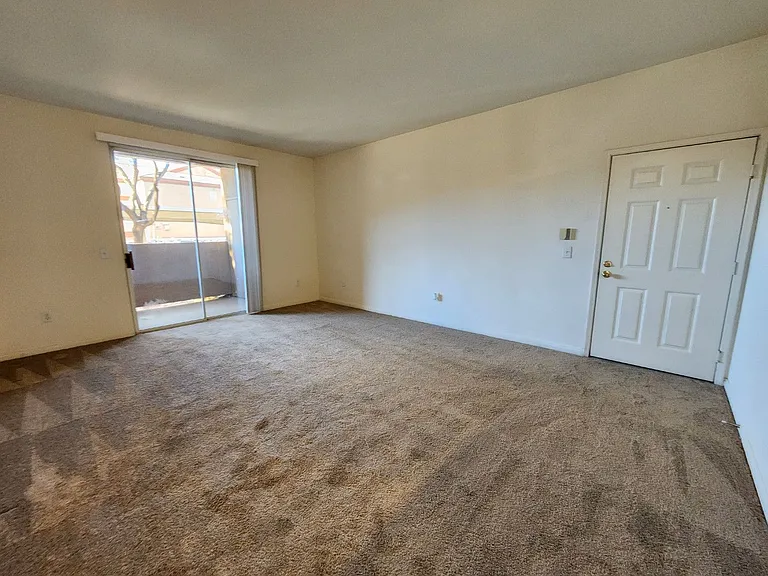 231 W Horizon Ridge Pkwy #417 — Photo 8