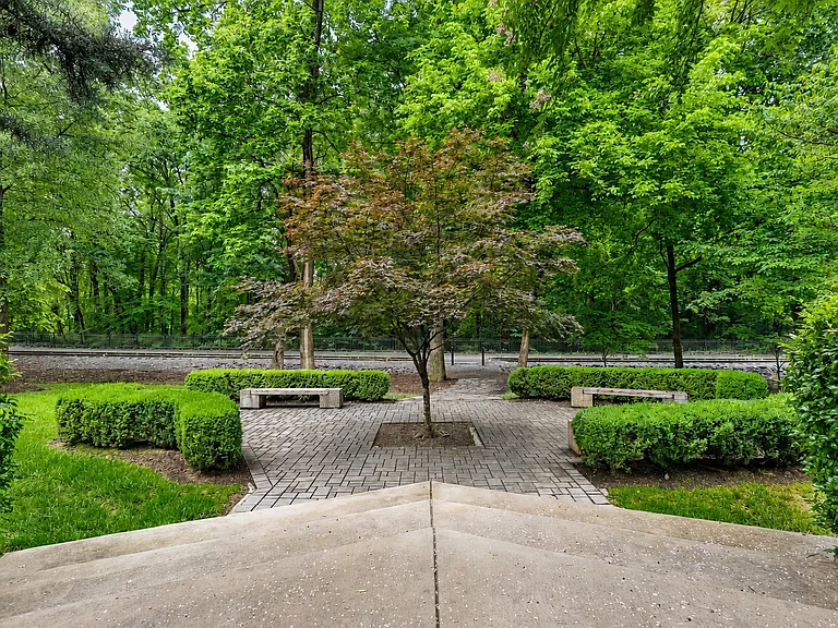 350 Viburnum Way Ct — Photo 18