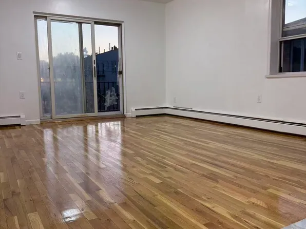 2169 E 17th St, Brooklyn, NY