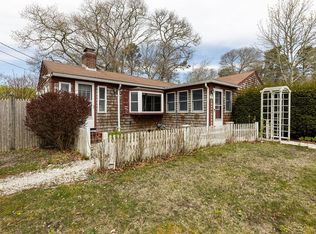 17 Priscilla St, Hyannis, MA 02601