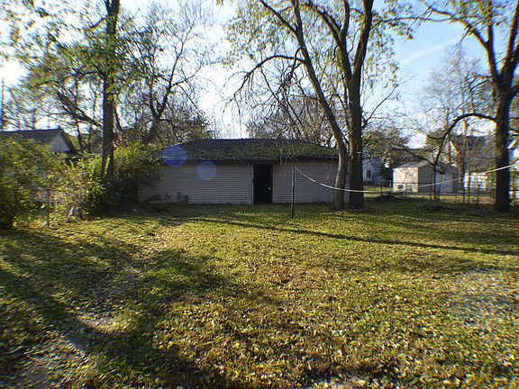 5th image of 1213 Parmele St