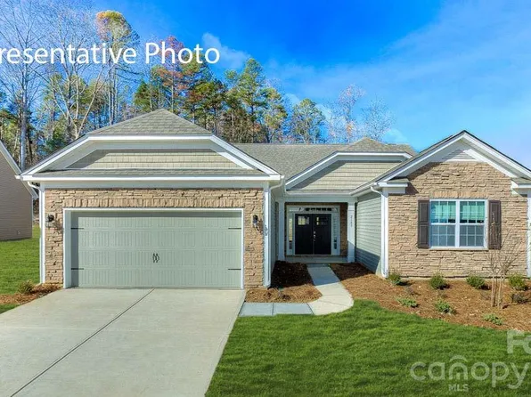 3043 Eclipse Ct, Indian Trail, NC 28079