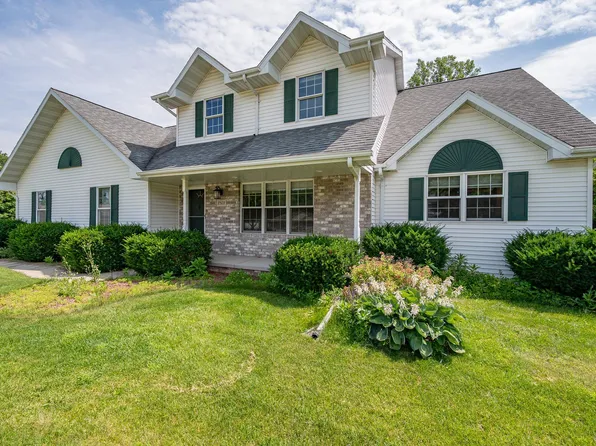 2501 Lopez Ln, Green Bay, WI 54311