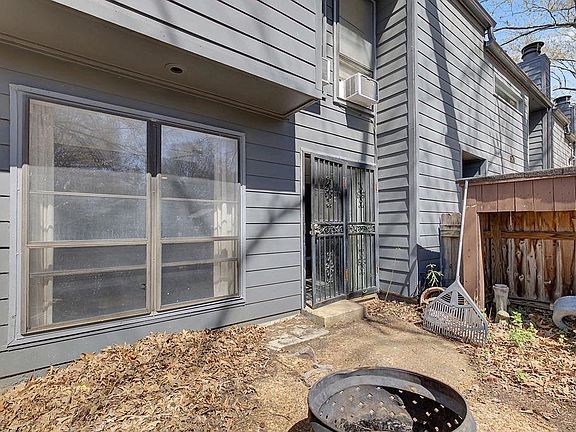 3rd image of 3983 Grahamdale Cir #3983A