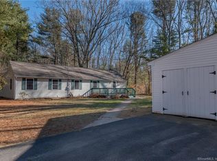 38 White Sands Rd, Moodus, CT 06469