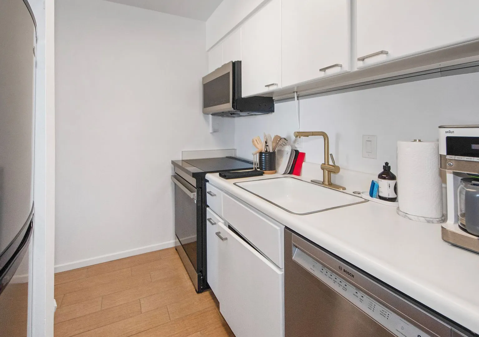 1720 Avenida Del Mundo #501 — Photo 4