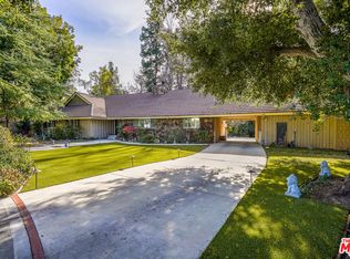 5051 Arundel Dr, Woodland Hills, CA 91364