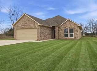 116 8th Ave, Colbert, OK 74733