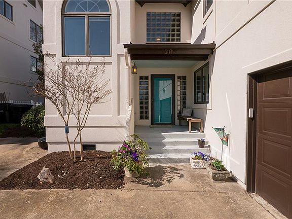 2nd image of 205 59th St
