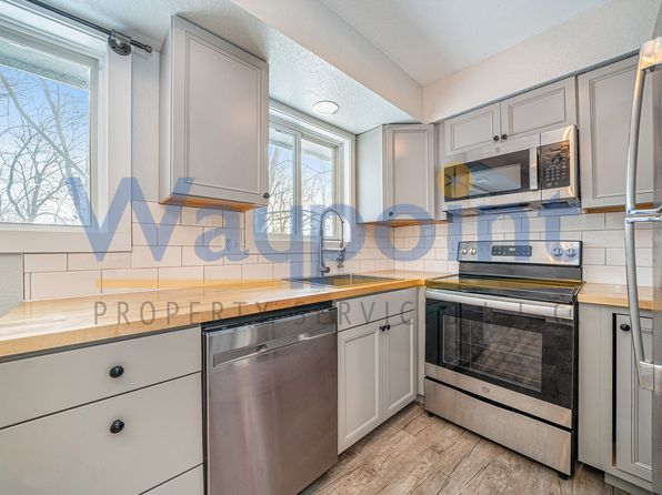 322 E Benton St APT C