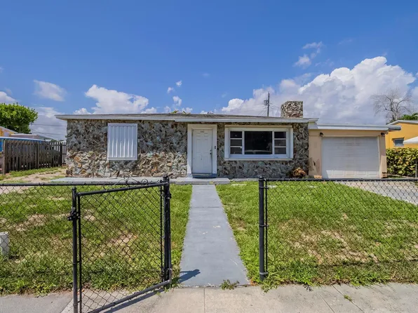 2353 S Beech Rd Road, West Palm Beach, FL 33409