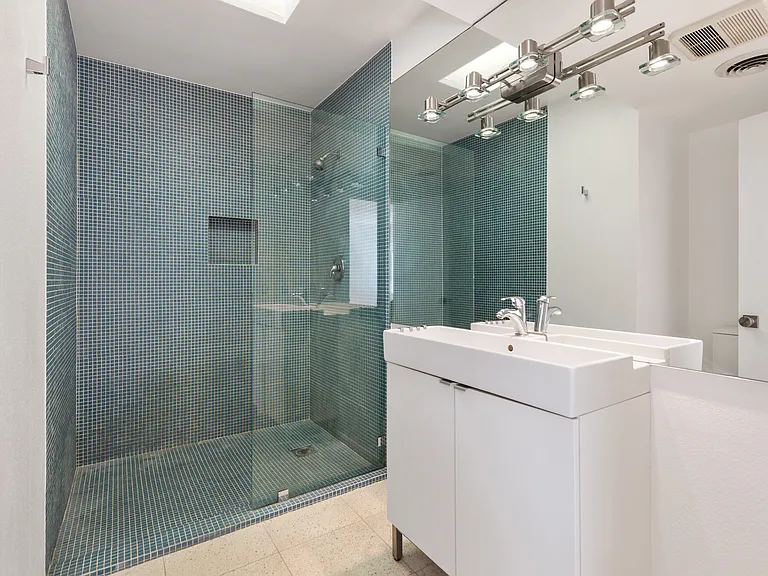 48071 Birdie Way #48071 — Photo 25