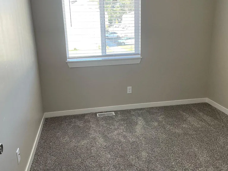 2015 Lawrence Ln #102 — Photo 21