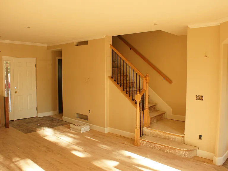 2011 N Vine St #2011 — Photo 5