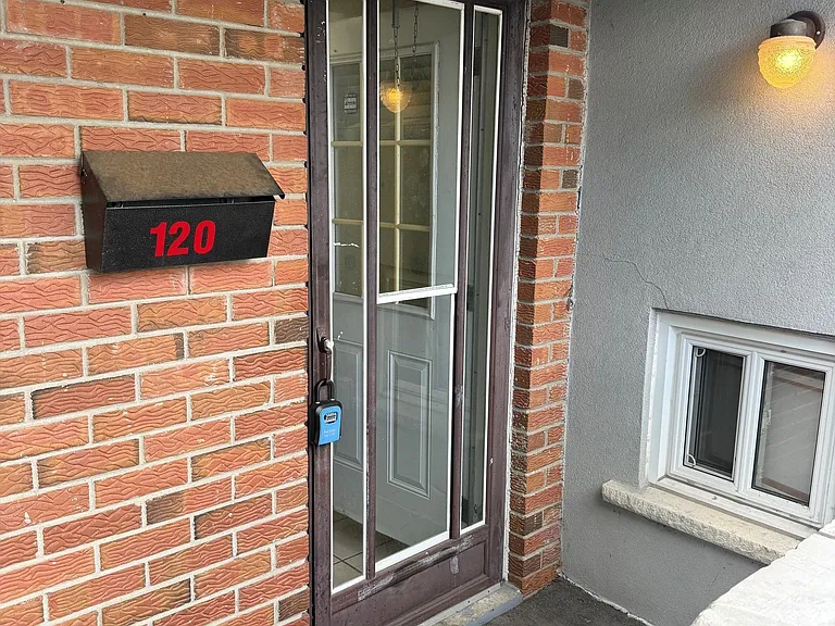 120 Abell Dr #BASEMENT — Photo 1
