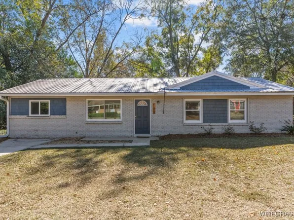 105 Deerfield Dr, Enterprise, AL 36330