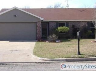 7117 Windhaven Rd, North Richland Hills, TX 76182