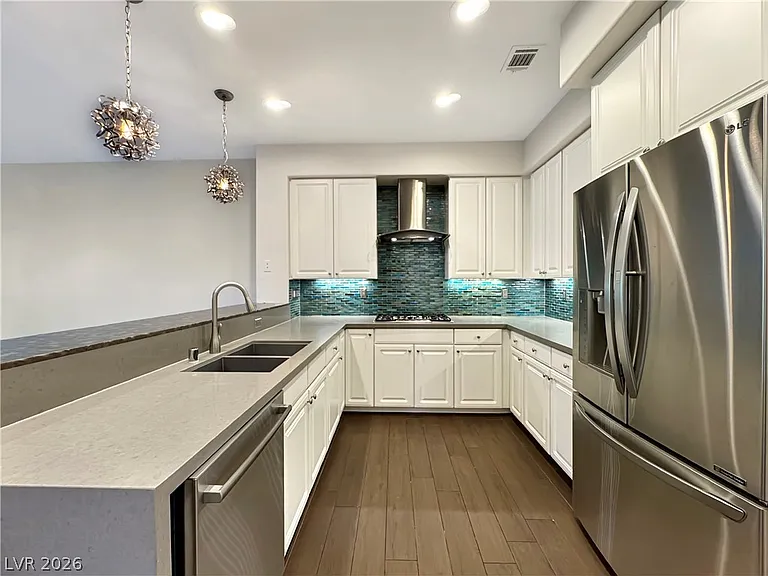 1352 Fox Acres Dr — Photo 12