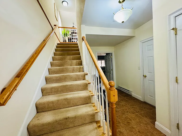 130 Turnpike Rd #8 — Photo 33