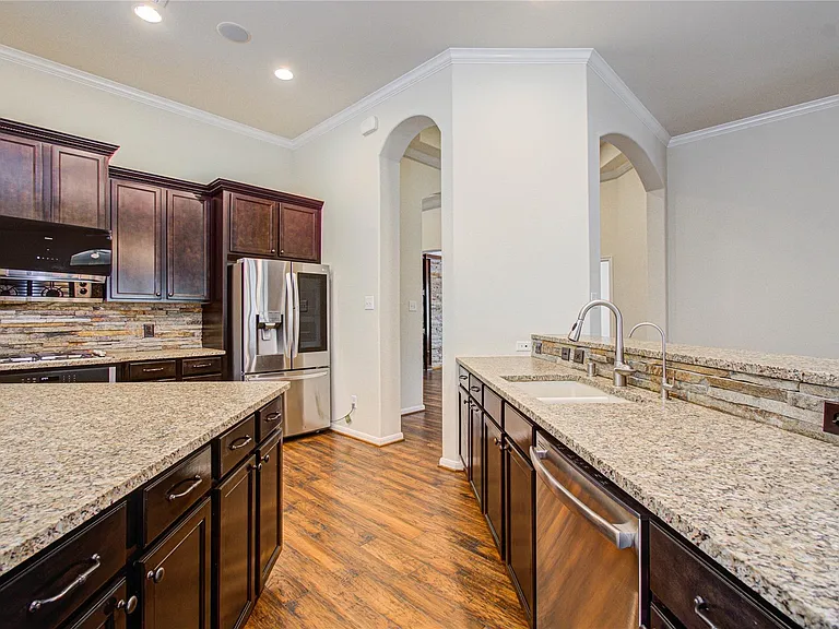 28666 Pleasant Forest Dr — Photo 22