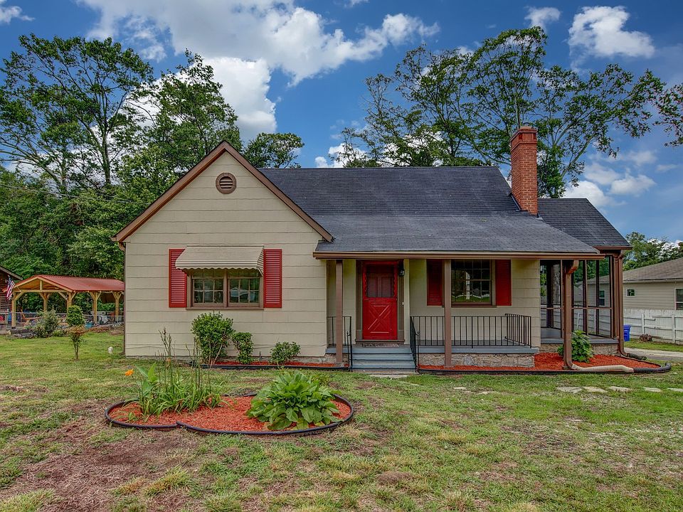 1st image of 1022 Highland Cir SE