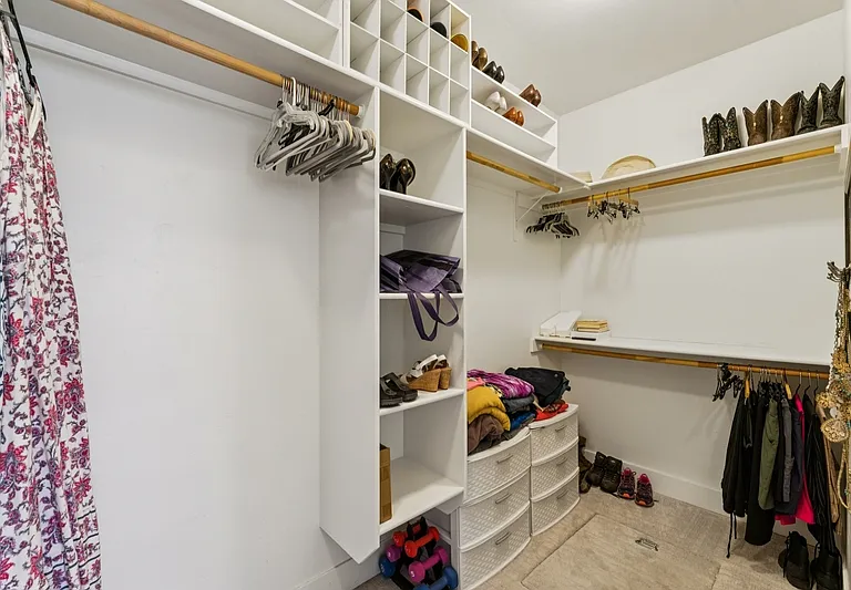 11691 W Quintale Dr — Photo 20
