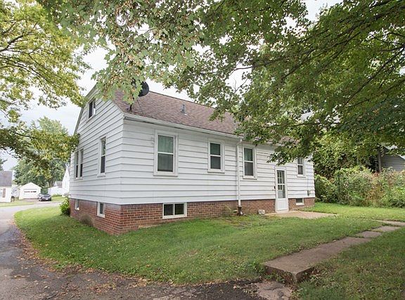 2nd image of 24 Chilton Ave