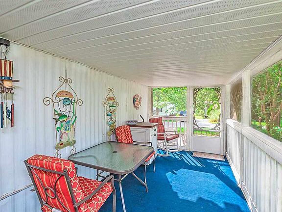 3rd image of 800-48 Columbia Dr. LOT 48