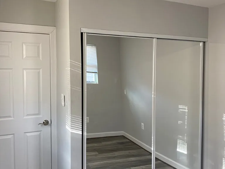 438 Main St #8 — Photo 8