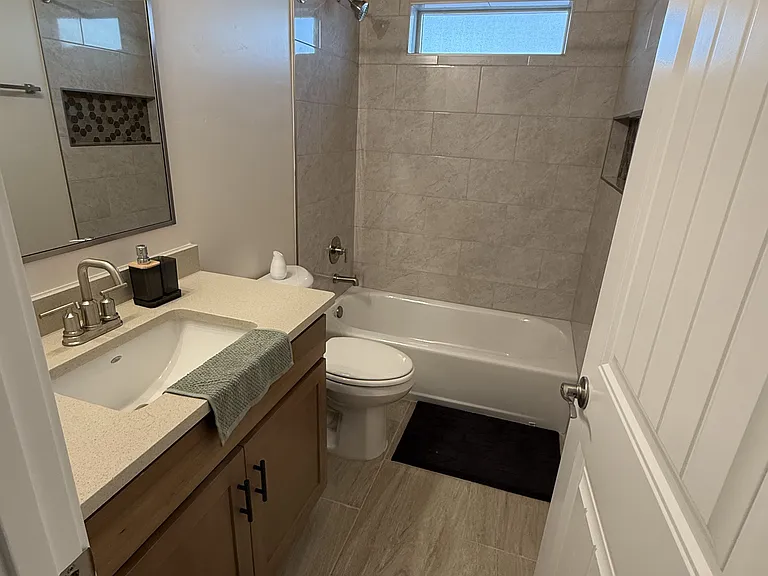 5104 Venado St #1 — Photo 19