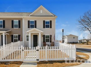2 Lapwing Aly, Simpsonville, SC 29681