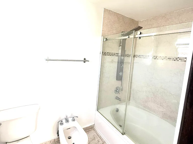48 Sunset St #B-31 — Photo 9