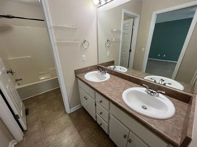 205 Wakefield Way — Photo 10