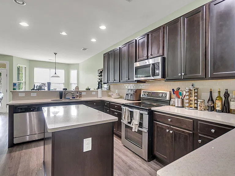 8903 Skipping Rock Ln — Photo 9