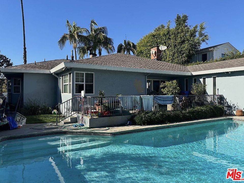 2nd image of 3050 Danalda Dr