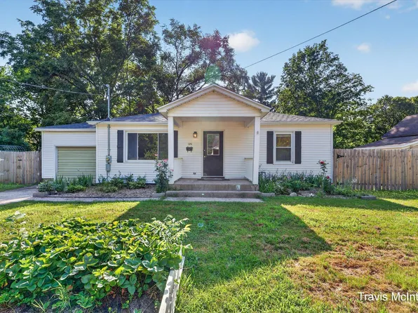 120 Adams St, Allegan, MI 49010