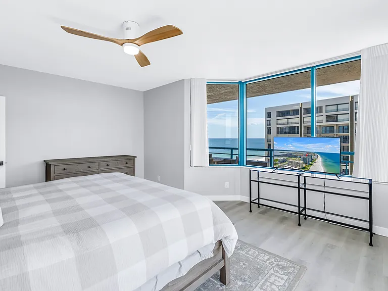 1520 Gulf Blvd #906 — Photo 30