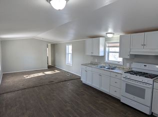 127 Arapaho Dr, Belleville, IL 62220