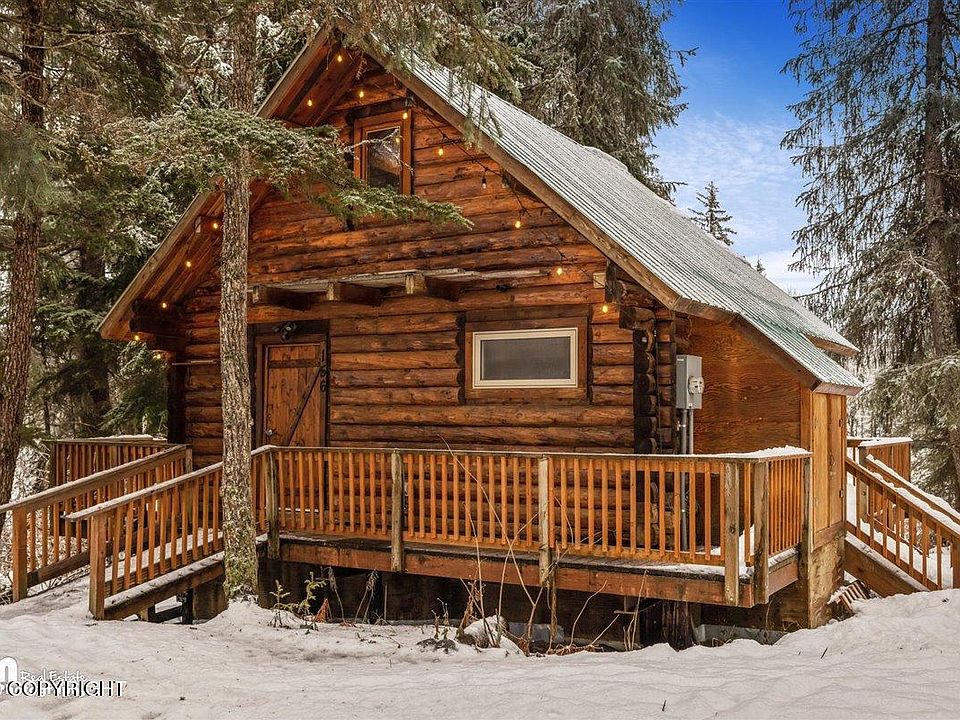 1st image of 156 Ravenwood Cir