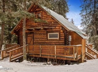 156 Ravenwood Cir, Girdwood, AK 99587