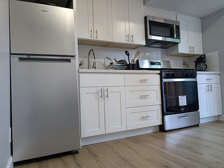 1708 Ewer Dr — Photo 1