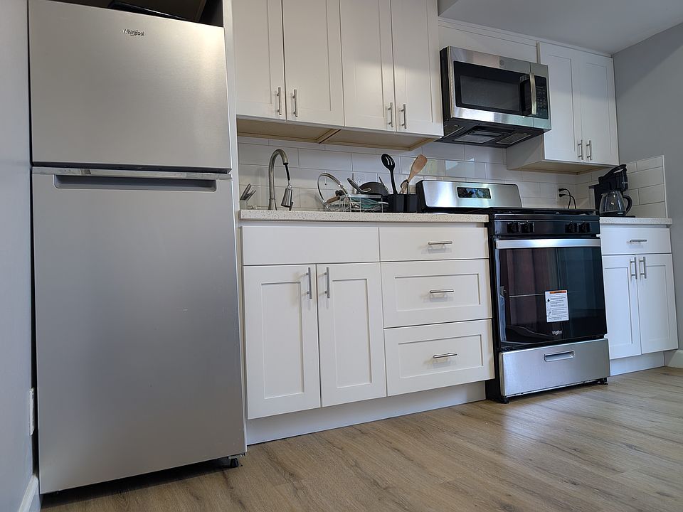 1st image of 1708 Ewer Dr