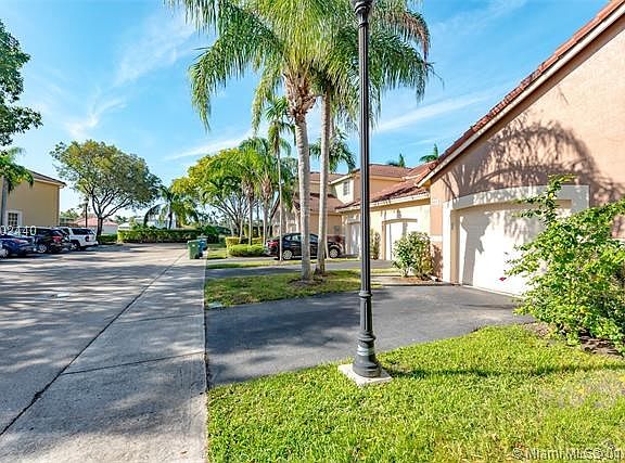 3rd image of 3854 San Simeon Cir