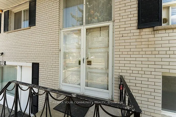3 bed, $3,850 — Photo 4