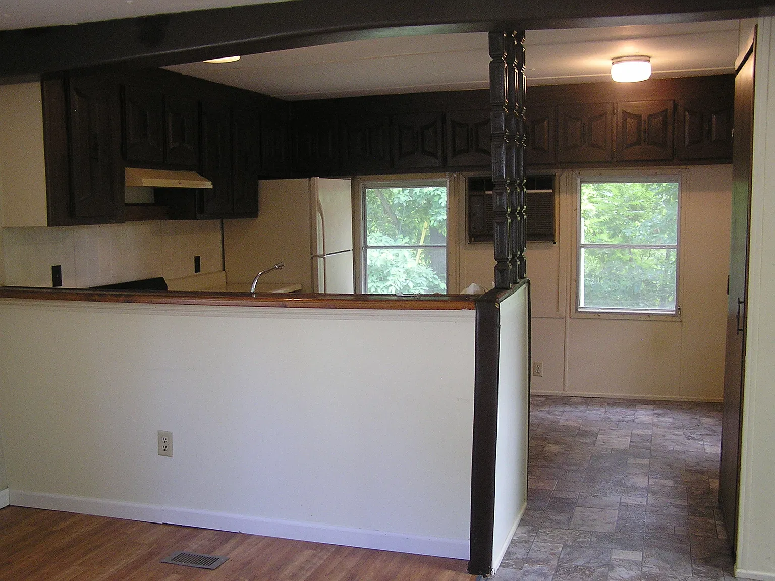 2850 N Sand Lake Rd — Photo 4