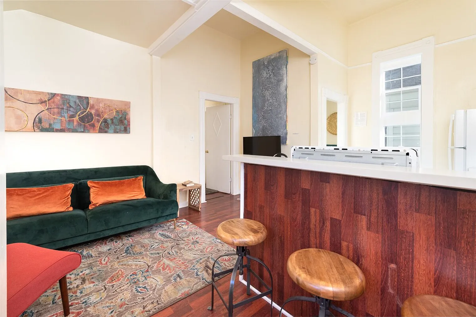 2 bed, 1.0 bath, $4,367 — Photo 1