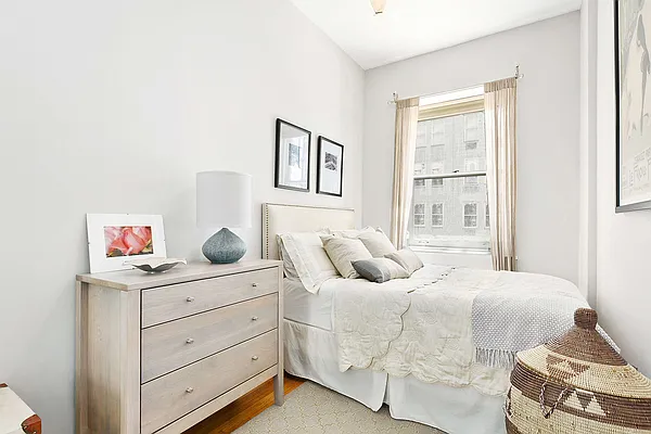 Sold by Compass | media 4