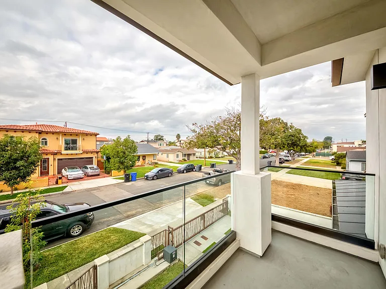 18538 Amie Ave — Photo 39