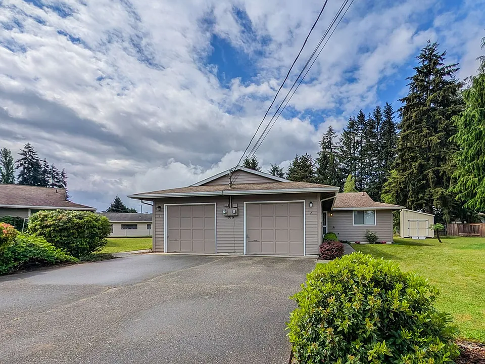 9114 44th Drive NE