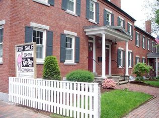 65 W Merrimack St APT 2, Manchester, NH 03101
